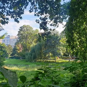 Lovely Two Bedroom With Free Parking Belgique